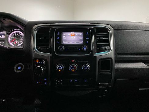 Used 2021 RAM 1500 Classic Warlock w/ Trailer Tow Group image 18