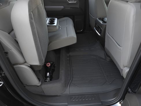 Used 2024 GMC Sierra 1500 SLT w/ SLT Premium Plus Package image 35