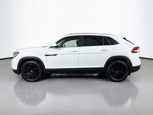 Used 2023 Volkswagen Atlas Cross Sport SE w/ Black Wheel Package AWD/4WD image 4