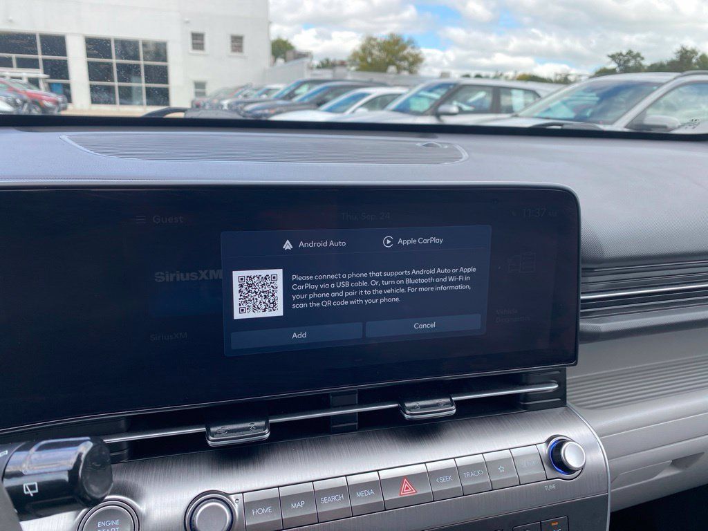 Certified 2024 Hyundai Kona SEL AWD/4WD image 17