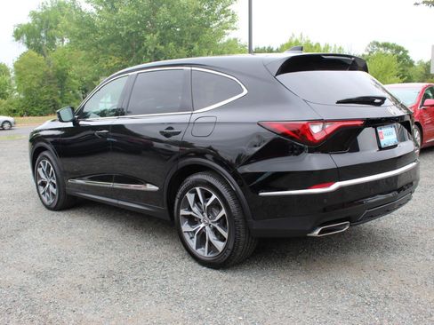 Used 2024 Acura MDX SH-AWD w/ Technology Package image 4