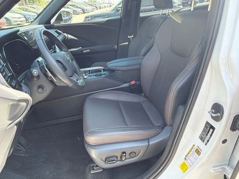 Used 2024 Lexus TX 350 FWD w/ Technology Package image 9