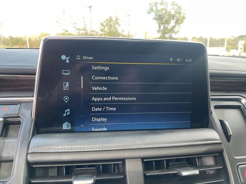 Used 2023 Chevrolet Tahoe Z71 image 17