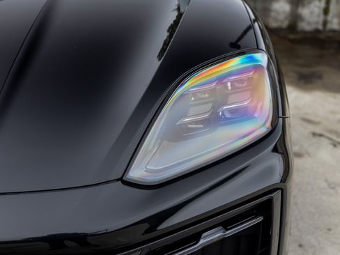 New 2025 Porsche Cayenne GTS image 16