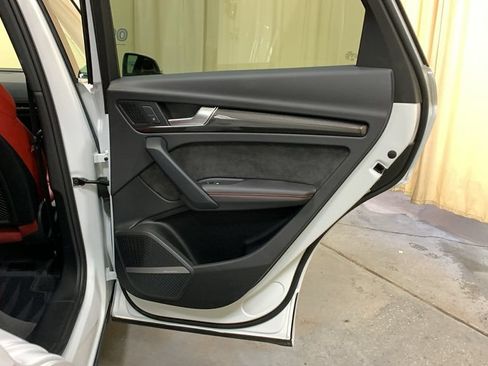 Used 2020 Audi SQ5 Premium Plus AWD/4WD image 16