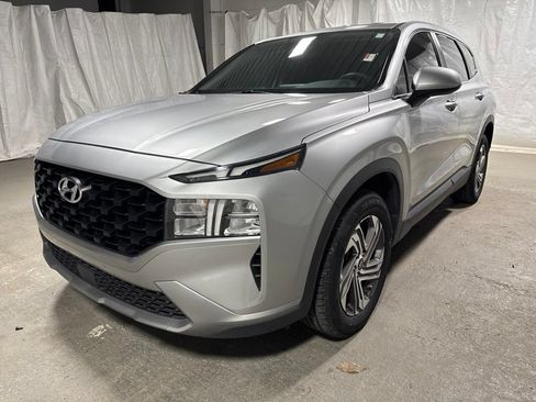 Used 2023 Hyundai Santa Fe SE FWD image 3