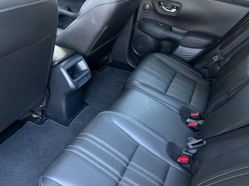 Used 2024 Honda HR-V EX-L image 14