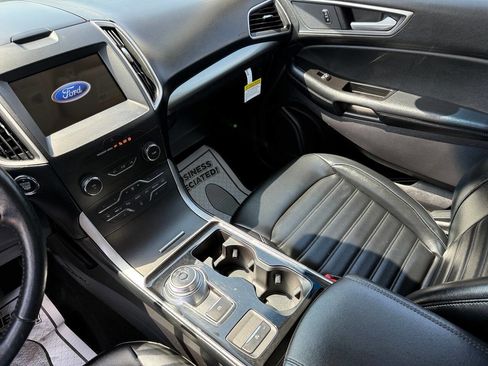 Used 2019 Ford Edge SEL w/ Equipment Group 201A AWD/4WD image 14