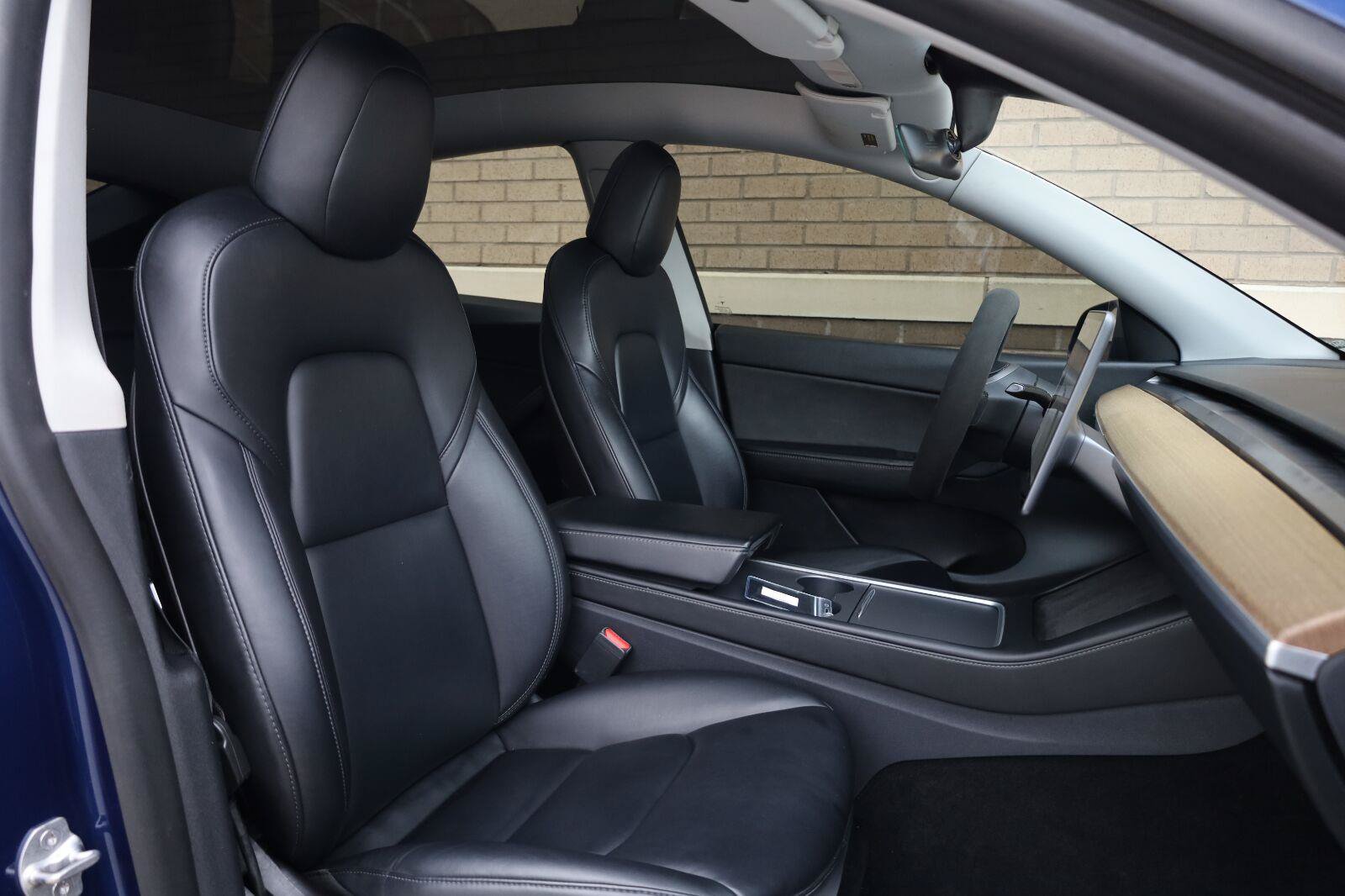 Used 2021 Tesla Model Y Performance AWD/4WD image 27