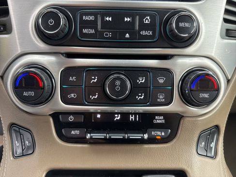 Used 2020 Chevrolet Traverse Premier w/ Redline Edition image 42