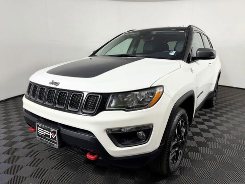 Used 2021 Jeep Compass Trailhawk AWD/4WD image 3