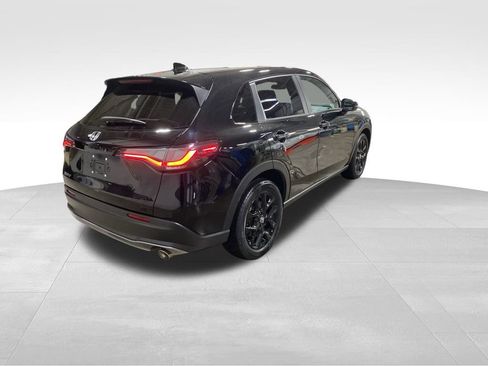 Certified 2024 Honda HR-V Sport image 9