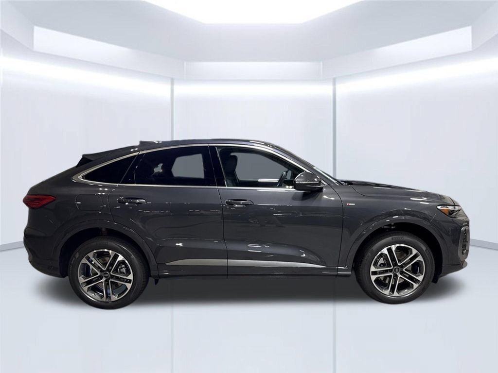 New 2026 Audi Q5 Premium AWD/4WD image 6