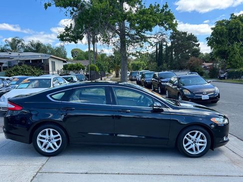 Used 2014 Ford Fusion SE w/ Equipment Group 202A image 8