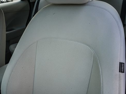 Used 2024 Hyundai Kona SE AWD/4WD image 25