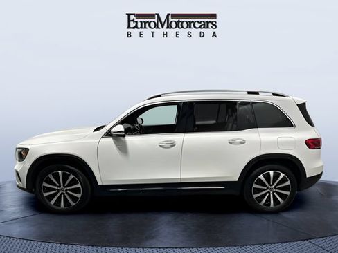 Used 2023 Mercedes-Benz GLB 250 4MATIC image 2