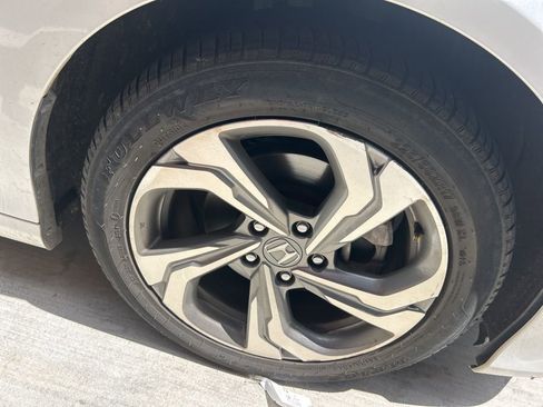 Used 2018 Honda Accord EX-L image 15