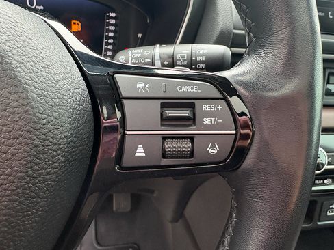 Certified 2025 Honda Pilot Elite image 15