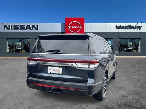 Used 2022 Lincoln Navigator L Reserve image 7