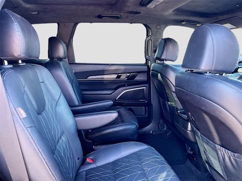 Used 2023 Kia Telluride SX Prestige X-Pro image 29