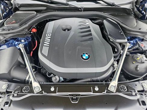 Certified 2026 BMW 530i w/ M Sport Package image 17