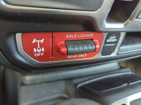 Used 2021 Jeep Gladiator Mojave image 31