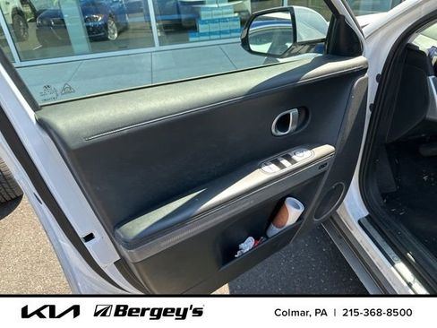 Used 2022 Hyundai Ioniq 5 Limited AWD/4WD image 8