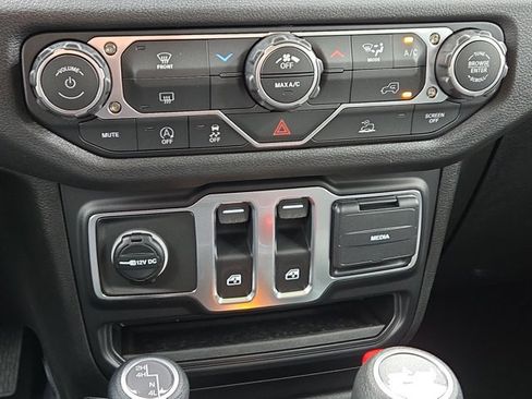 New 2026 Jeep Wrangler Sport AWD/4WD image 29