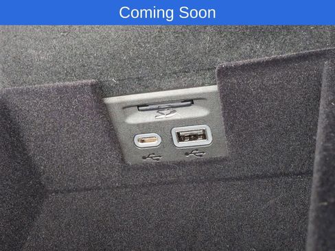 Used 2024 Cadillac XT5 Premium Luxury w/ Technology Package AWD/4WD image 32