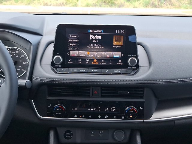 Certified 2026 Nissan Rogue SV w/ Cold Weather Package FWD image 19