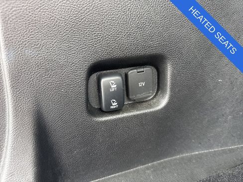 Used 2024 Ford Edge Titanium AWD/4WD image 16