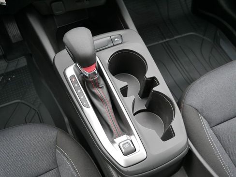 New 2026 Chevrolet Trax RS w/ Sunroof Package image 22