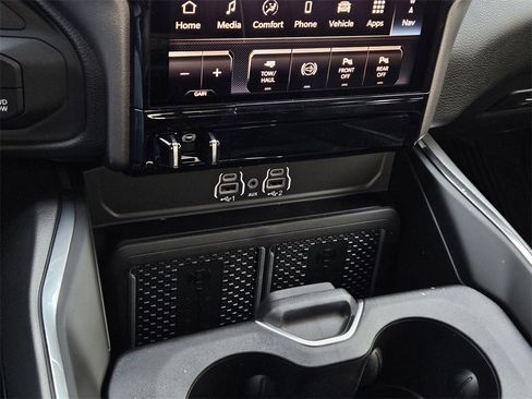 New 2026 RAM 2500 Laramie image 18