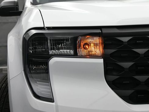 New 2026 Ford Maverick XL w/ Equipment Group 101A image 11