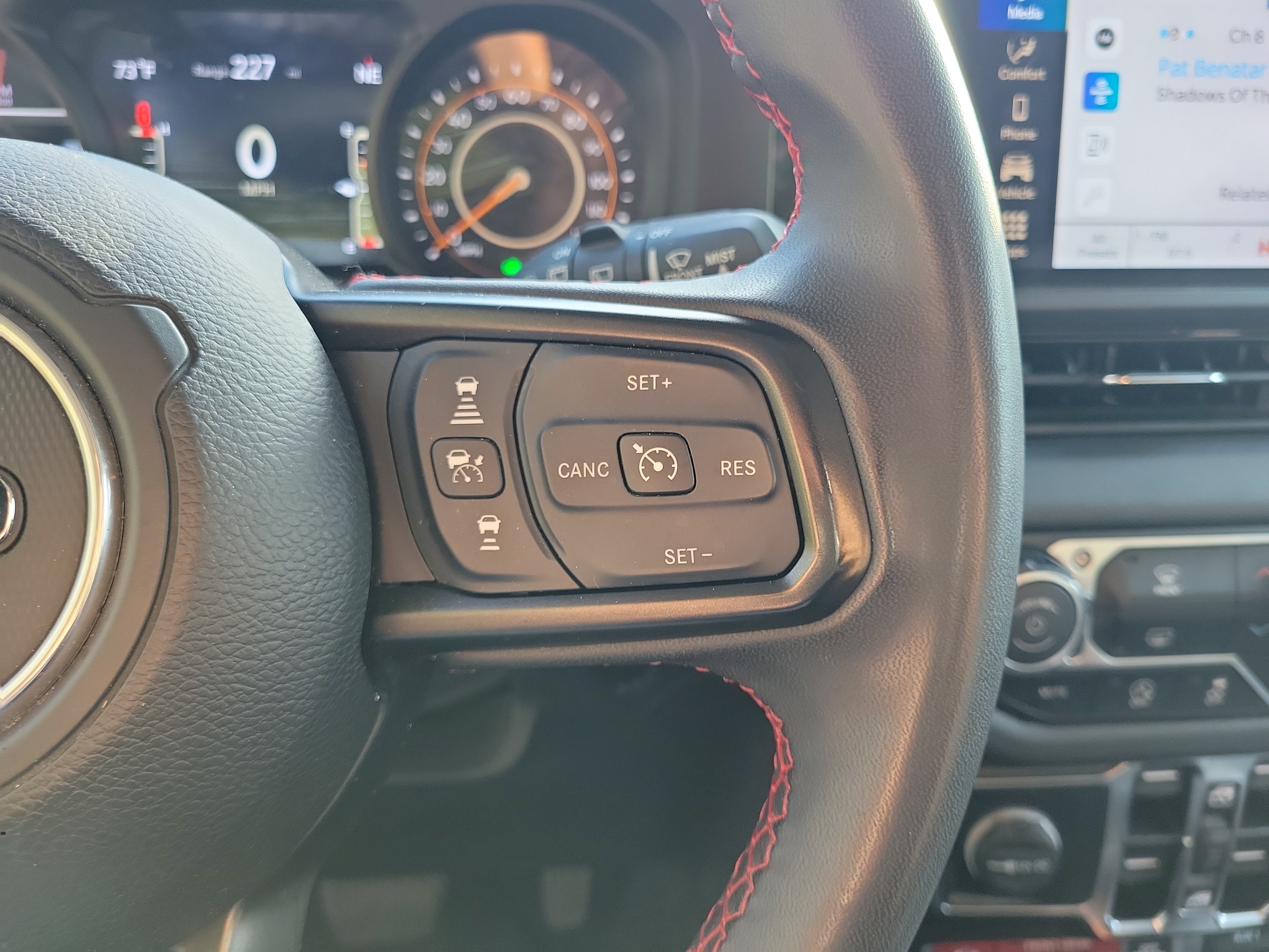 Used 2024 Jeep Wrangler Unlimited Rubicon AWD/4WD image 23