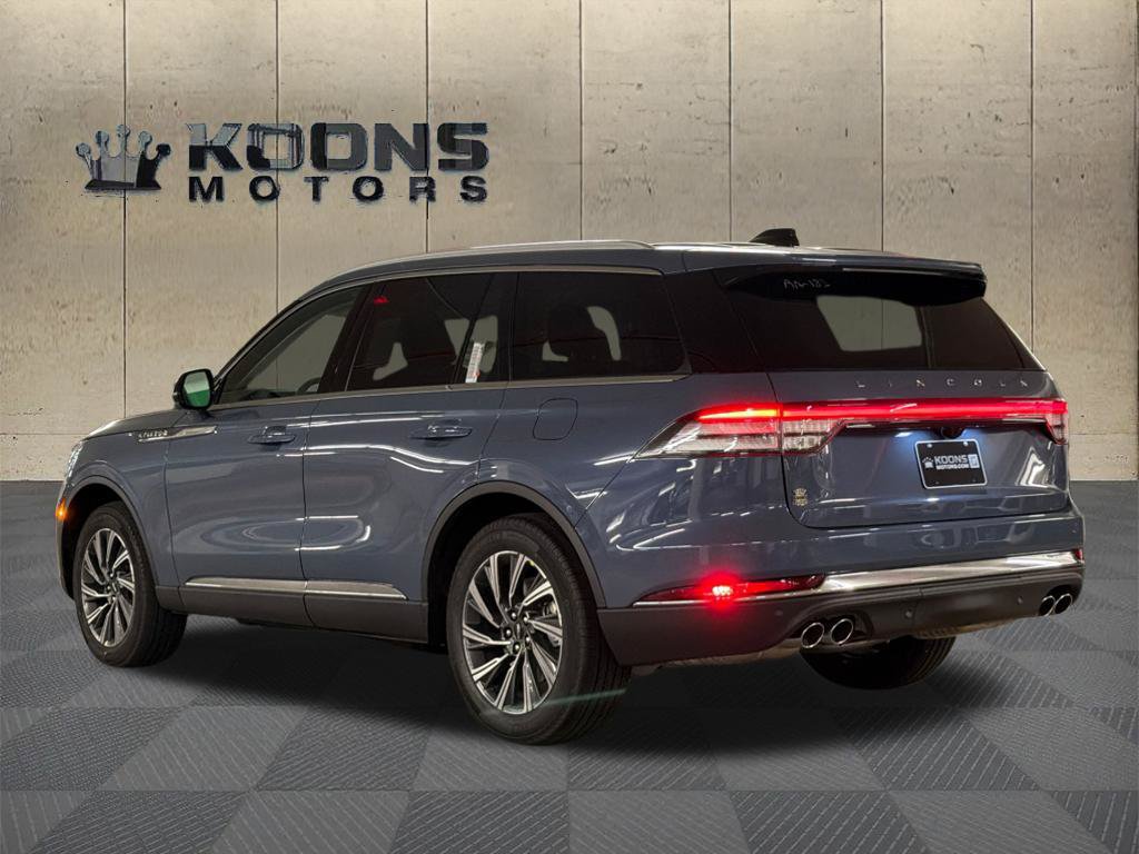 New 2027 Lincoln Aviator AWD image 6
