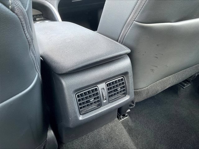 Used 2024 Toyota Camry XSE FWD image 12