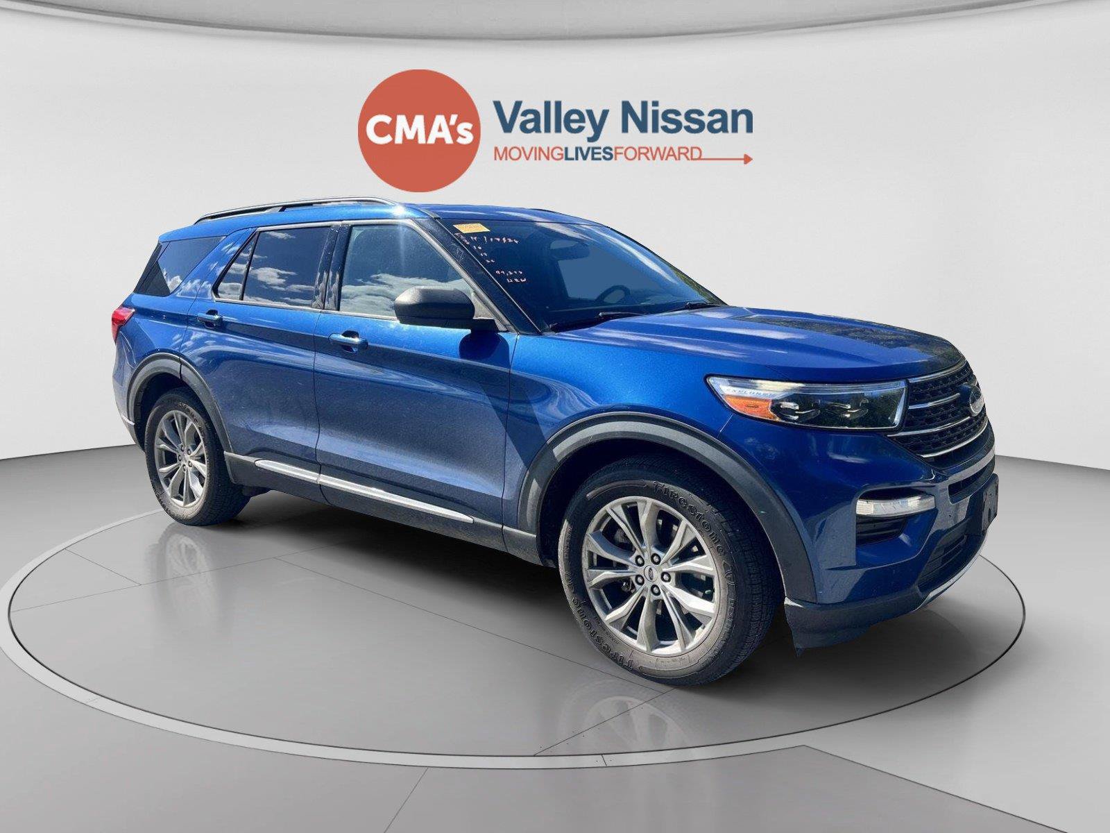 Used 2020 Ford Explorer XLT w/ Equipment Group 202A AWD/4WD image 7