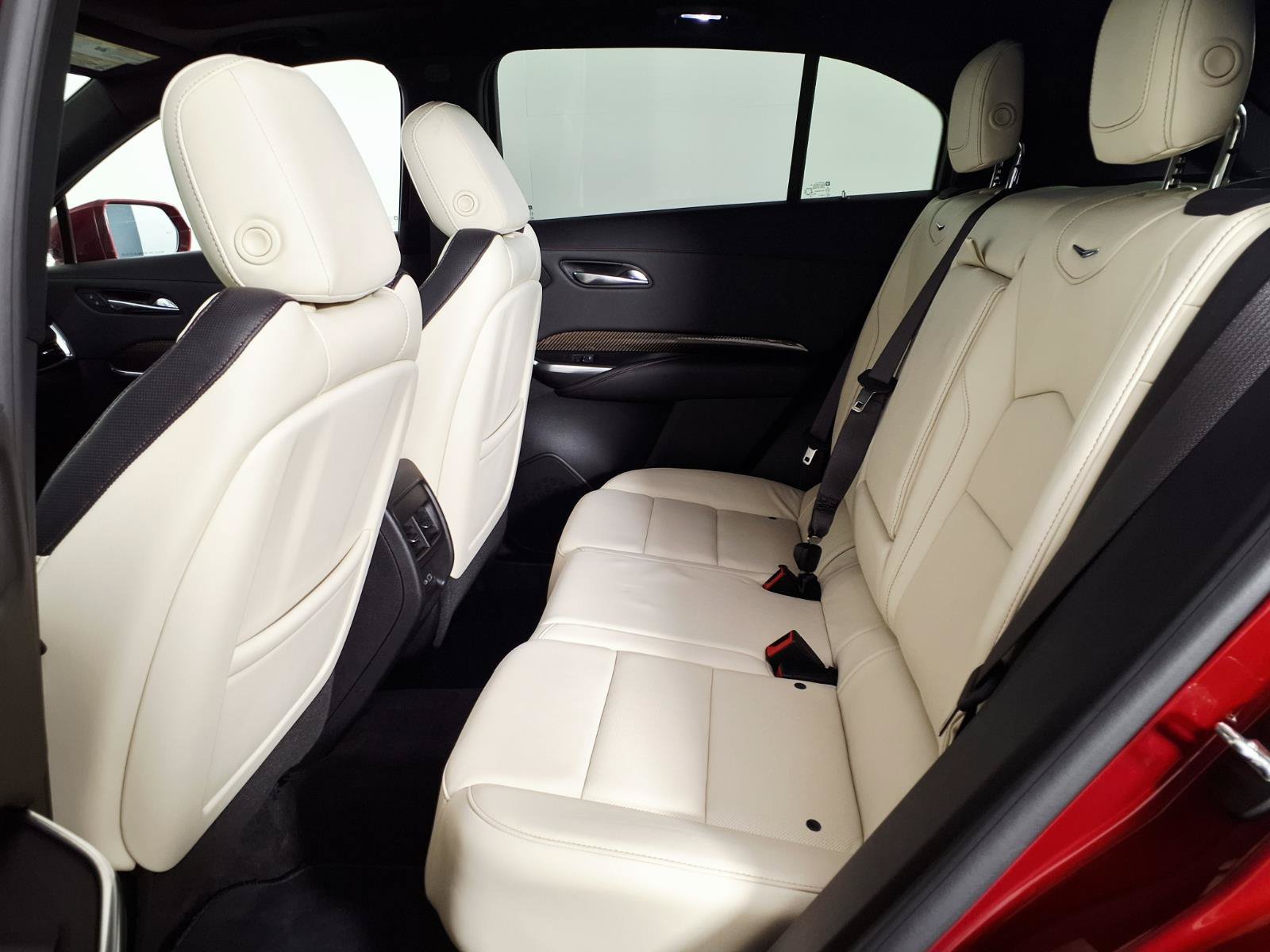 Used 2019 Cadillac XT4 Sport FWD image 13