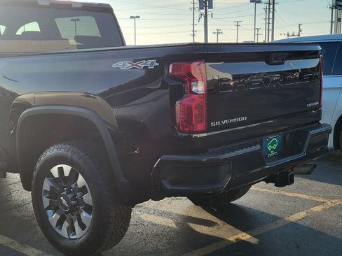 Certified 2025 Chevrolet Silverado 2500 Custom w/ Custom Convenience Package AWD/4WD image 7