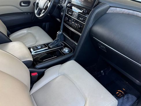 Used 2023 INFINITI QX80 Premium Select w/ Cargo Package image 14