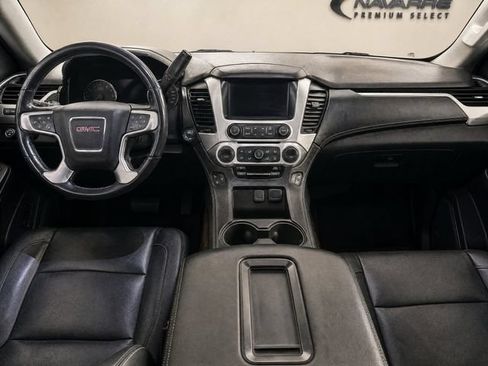 Used 2019 GMC Yukon XL SLT w/ Graphite Performance Edition RWD image 17