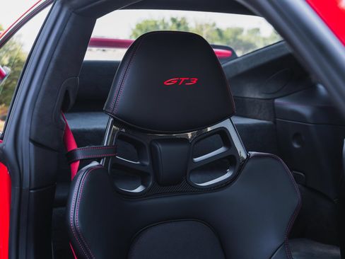 Used 2022 Porsche 911 GT3 RWD image 77