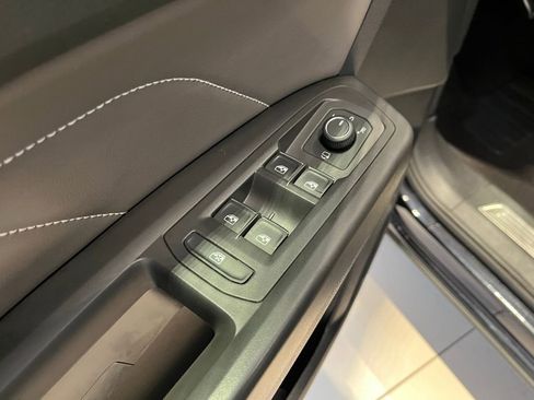 Used 2023 Volkswagen Atlas SEL Premium image 17