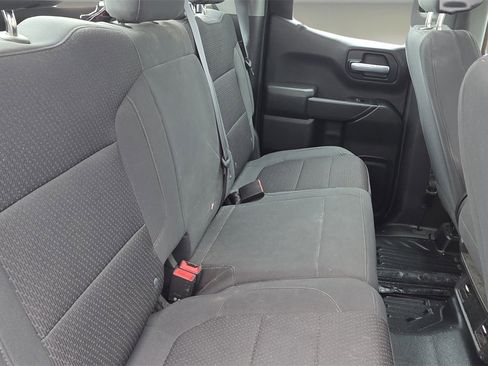 Used 2021 Chevrolet Silverado 1500 W/T w/ Trailering Package image 18