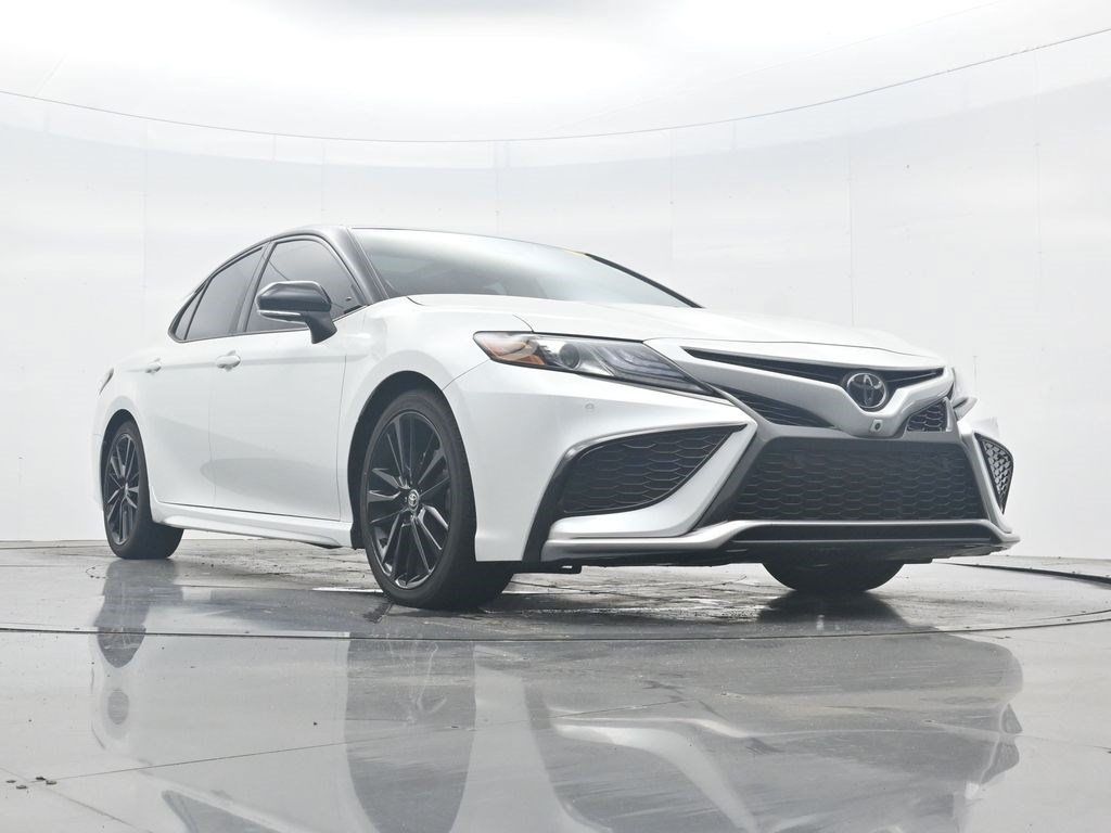 Used 2022 Toyota Camry XSE w/ Navigation Package FWD image 27