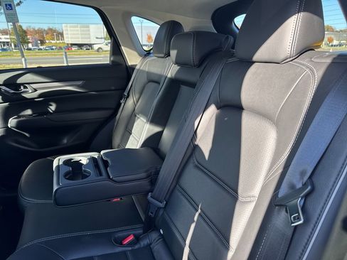 New 2025 MAZDA CX-5 AWD 2.5 S w/ Preferred Package image 15
