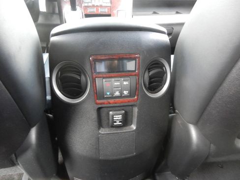 Used 2011 Honda Pilot EX-L image 33