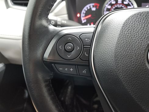 Used 2022 Toyota Corolla Cross LE FWD image 31