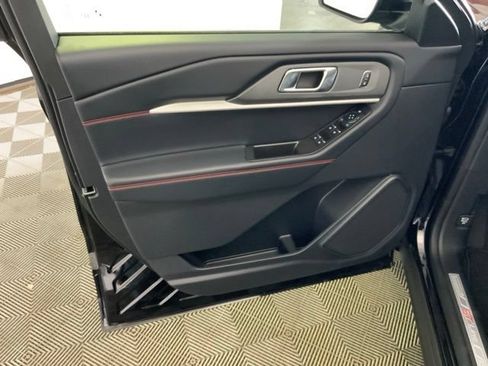 New 2026 Ford Explorer ST-Line AWD/4WD image 24